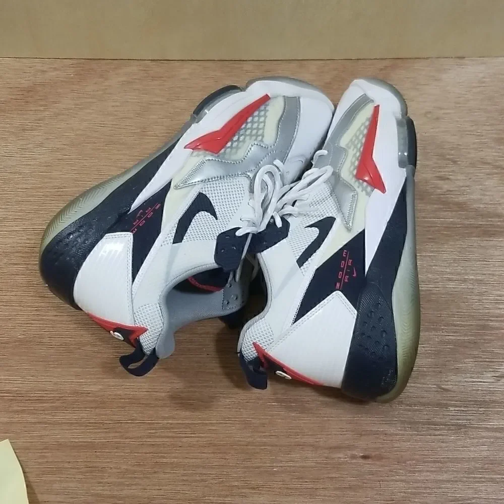 Jordan Zoom 